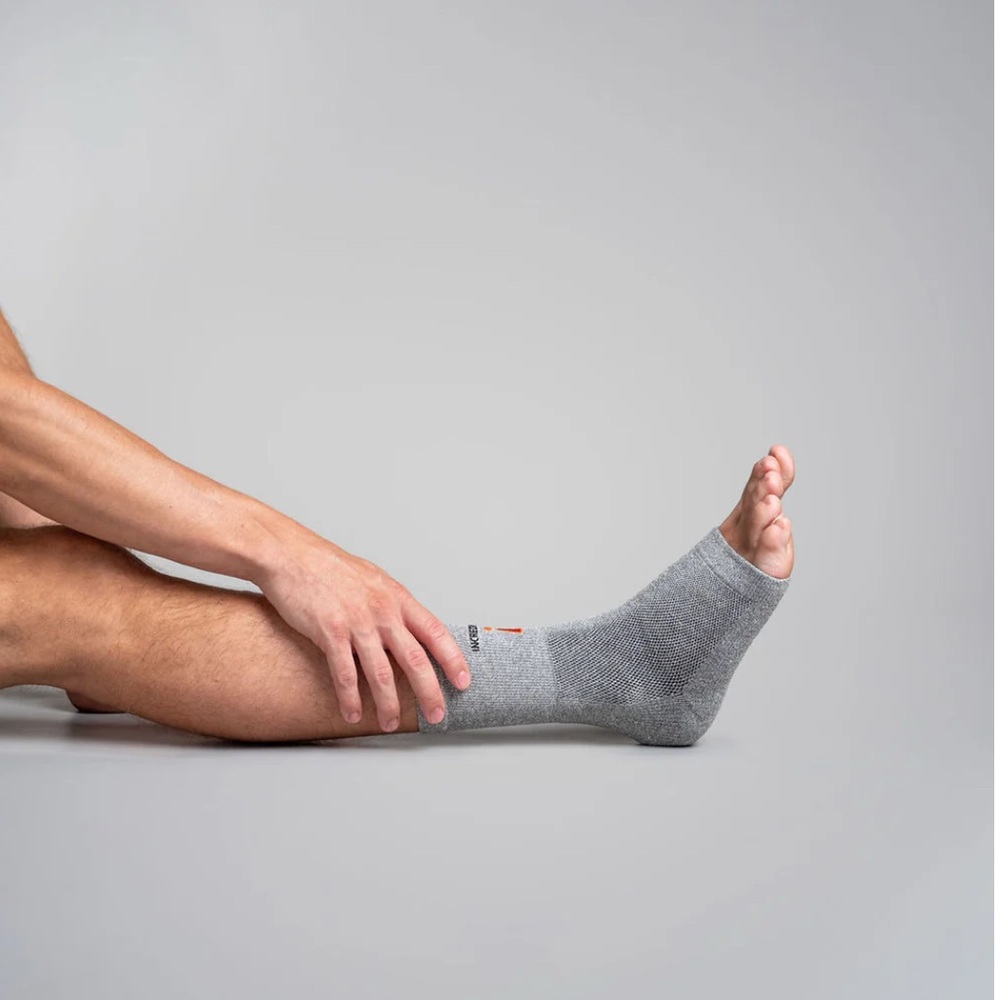 Incrediwear Set of Ankle Sleeves Size L - Picture 5 of 8